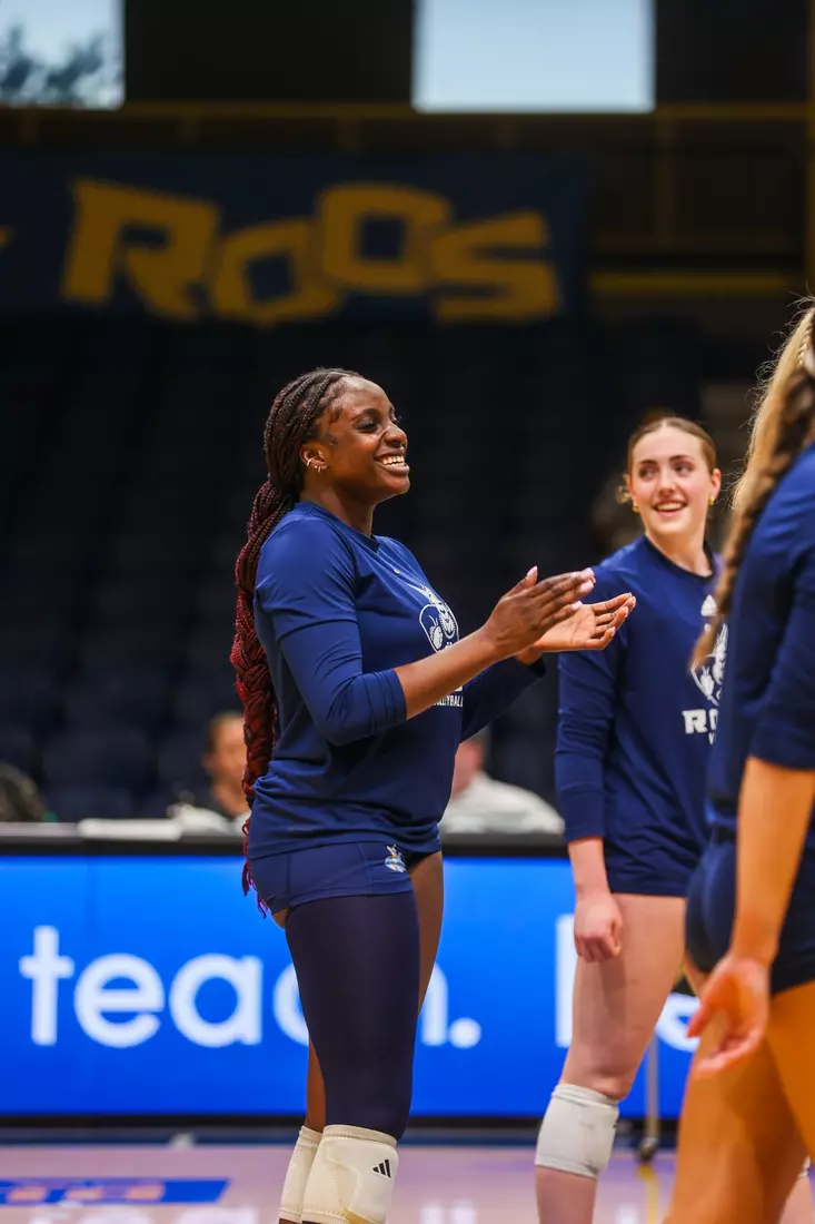 Kansas City Volleyball was unable to hold momentum after a thrilling first set, falling to South Dakota in four on Oct. 15, 2025.