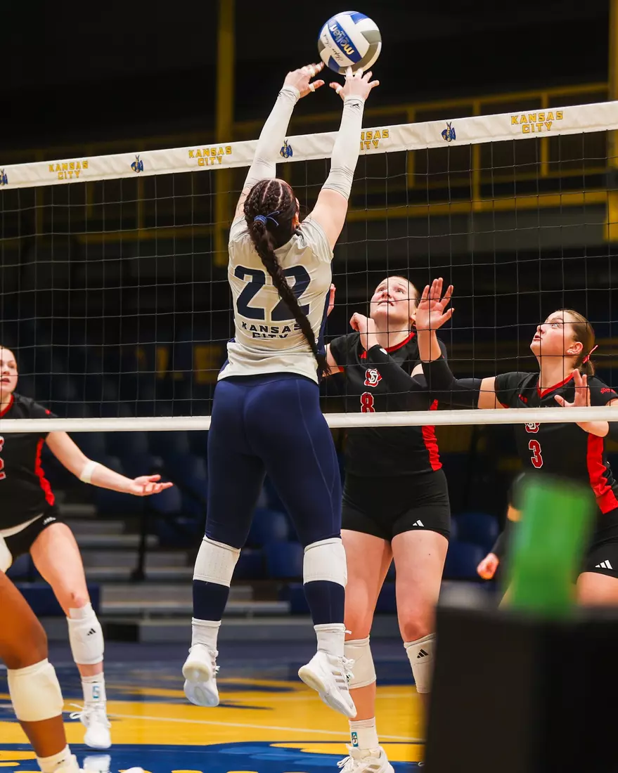 Kansas City Volleyball was unable to hold momentum after a thrilling first set, falling to South Dakota in four on Oct. 15, 2025.