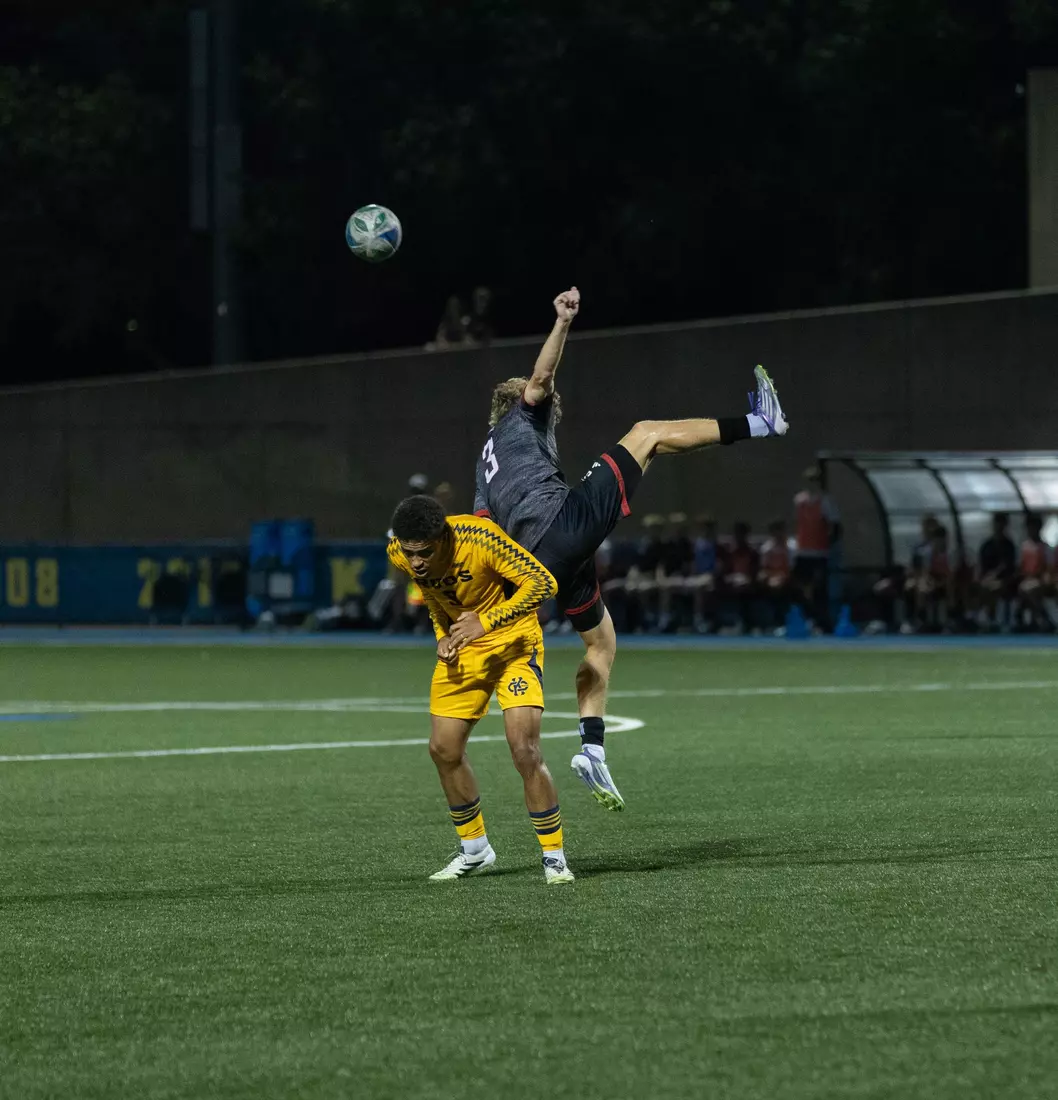 In the first home conference game of the season, the Roos went up against the Omaha Mavericks, resulting in a 1-0 win for the Roos. The Roos’ defense held strong through the final minutes. The win adds another highlight to an impressive season for the team.