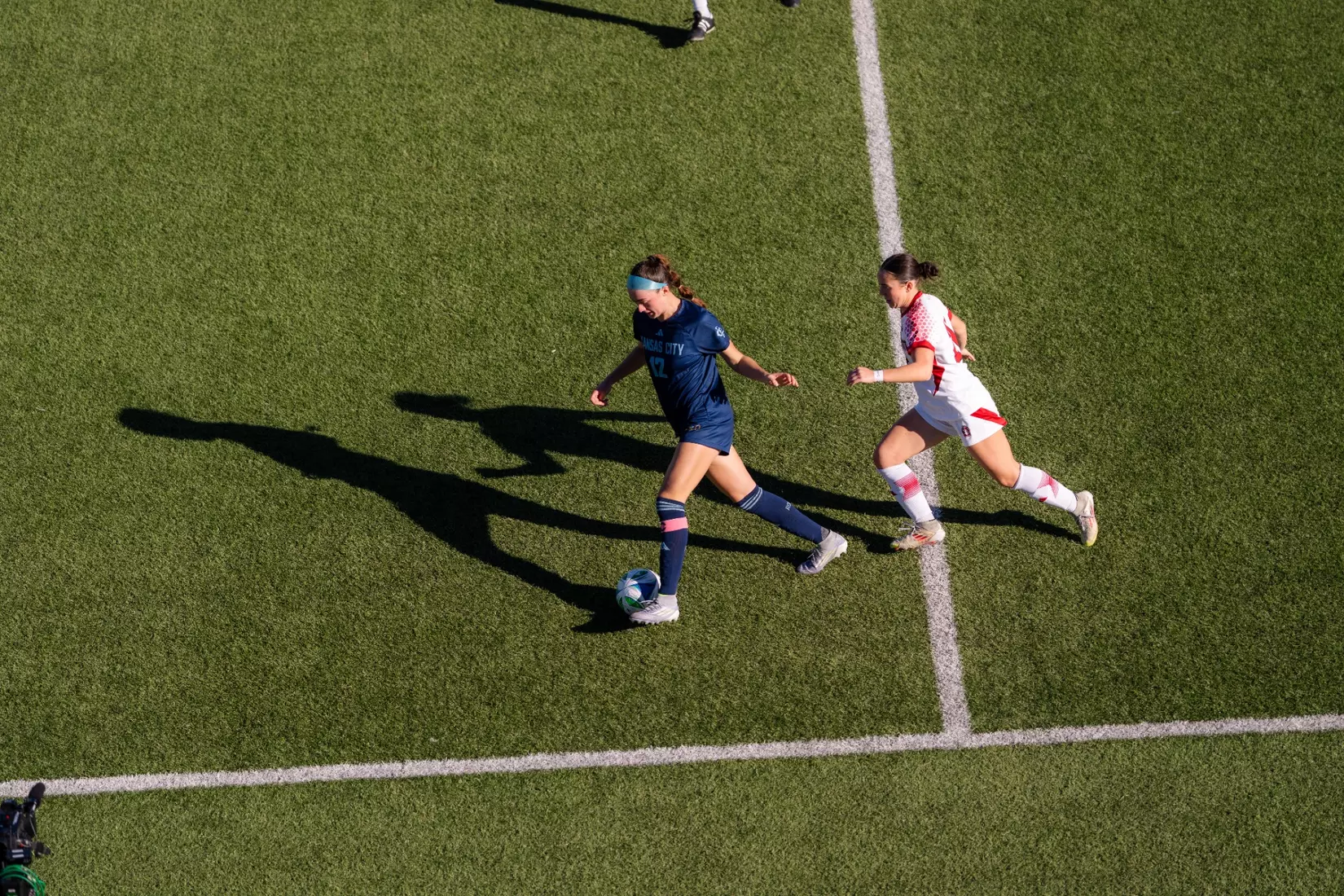 Kansas City Women's Soccer took down fourth-seeded South Dakota, 1-0 on Nov. 2, 2025. The Roos used a 16th minute goal from Olivia Platt and a clean sheet from Anika Patton to move on to the Summit League Semifinals for the first time in program history.