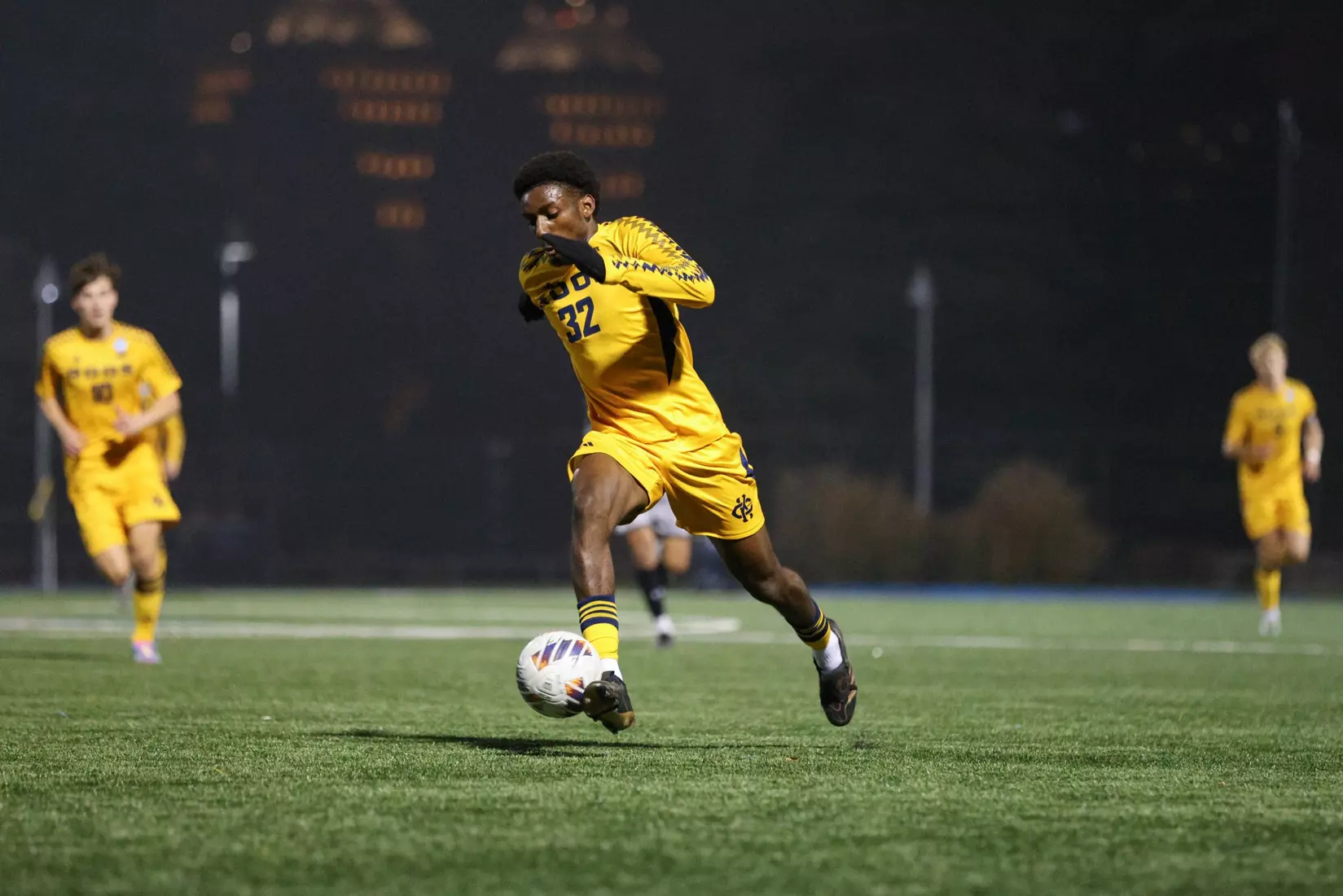 The Roos hosted their first NCAA Championship game in program history, marking a major milestone during only its second trip to the NCAA Tournament. The Roos secured a 1–0 win over Lindenwood behind steady possession and disciplined defensive play. This further advances them into postseason action and highlights the program’s continued growth on the national stage. They will next play at Stanford on Nov. 23 at 7 p.m. CST.