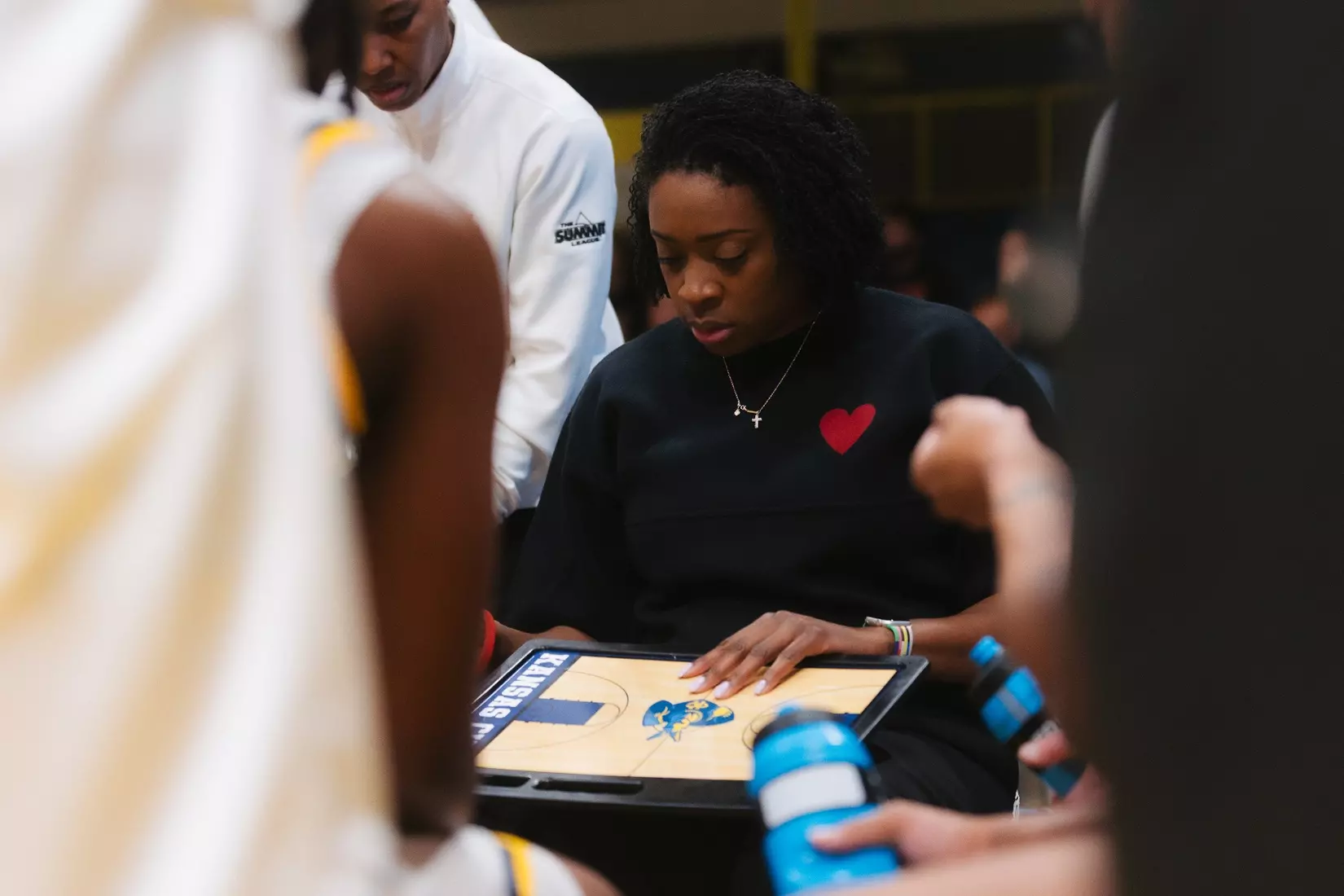Kansas City Roos' Women's Basketball dominated Omaha with a 61-59 win on December 31, 2025.