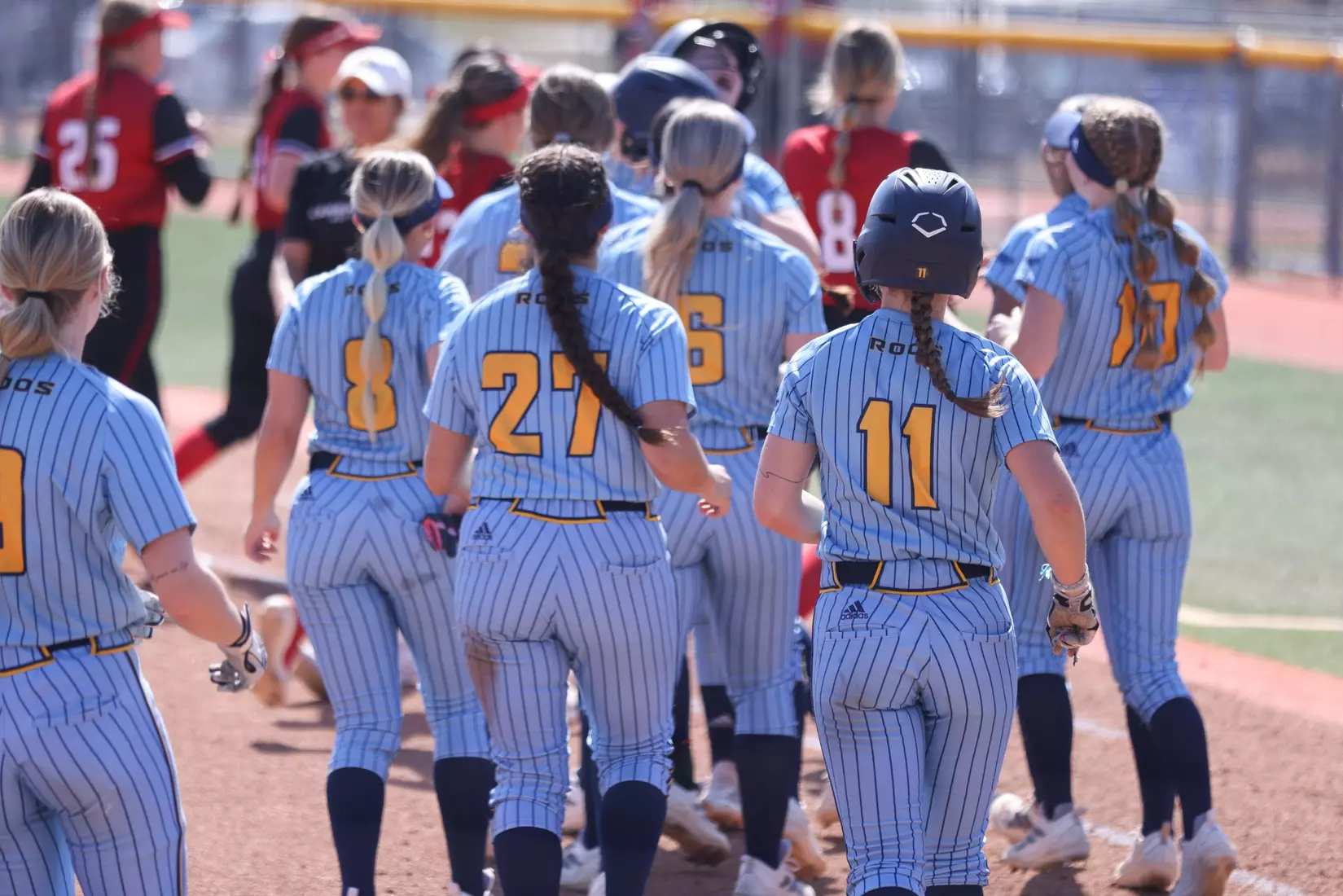 Kansas City Softball split a pair of games with SIUE, winning the first 3-2 in walk-off fashion and falling in the second 8-0. Grace Batdorf secured the walk-off win for the Roos and Sabrina Rodgers led the Roos from the plate going 4-of-6 on the day.