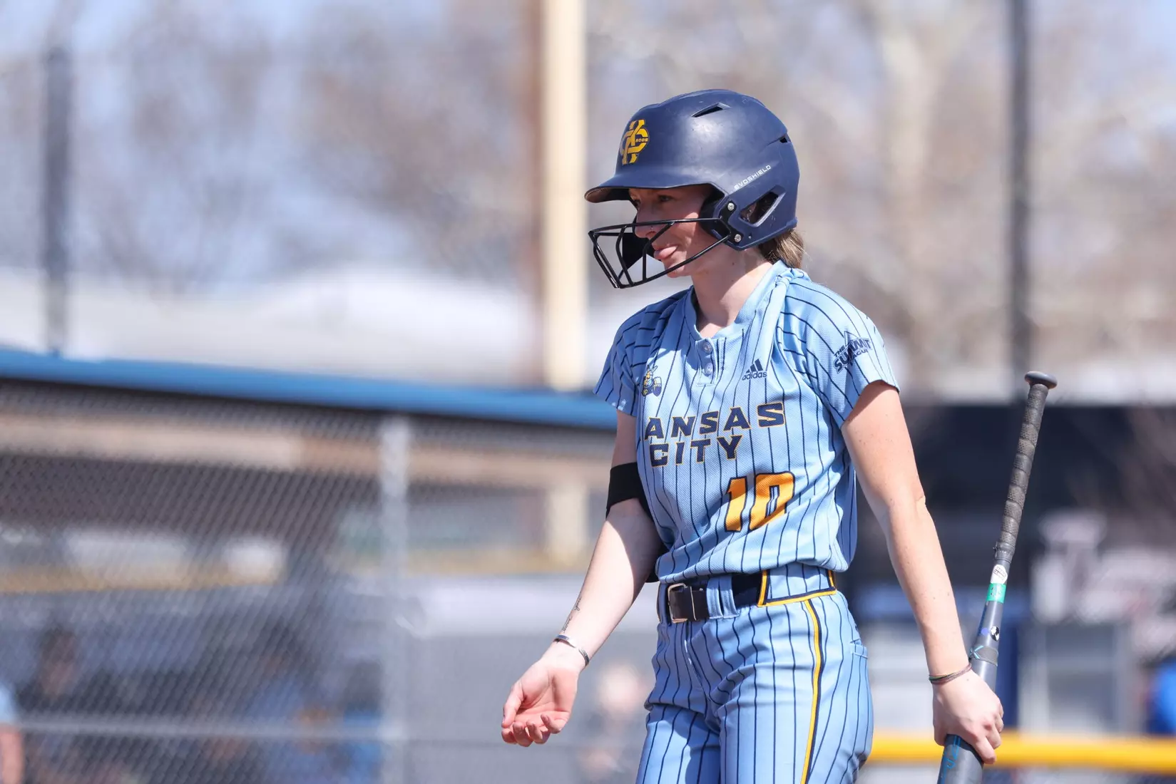 Kansas City Softball split a pair of games with SIUE, winning the first 3-2 in walk-off fashion and falling in the second 8-0. Grace Batdorf secured the walk-off win for the Roos and Sabrina Rodgers led the Roos from the plate going 4-of-6 on the day.