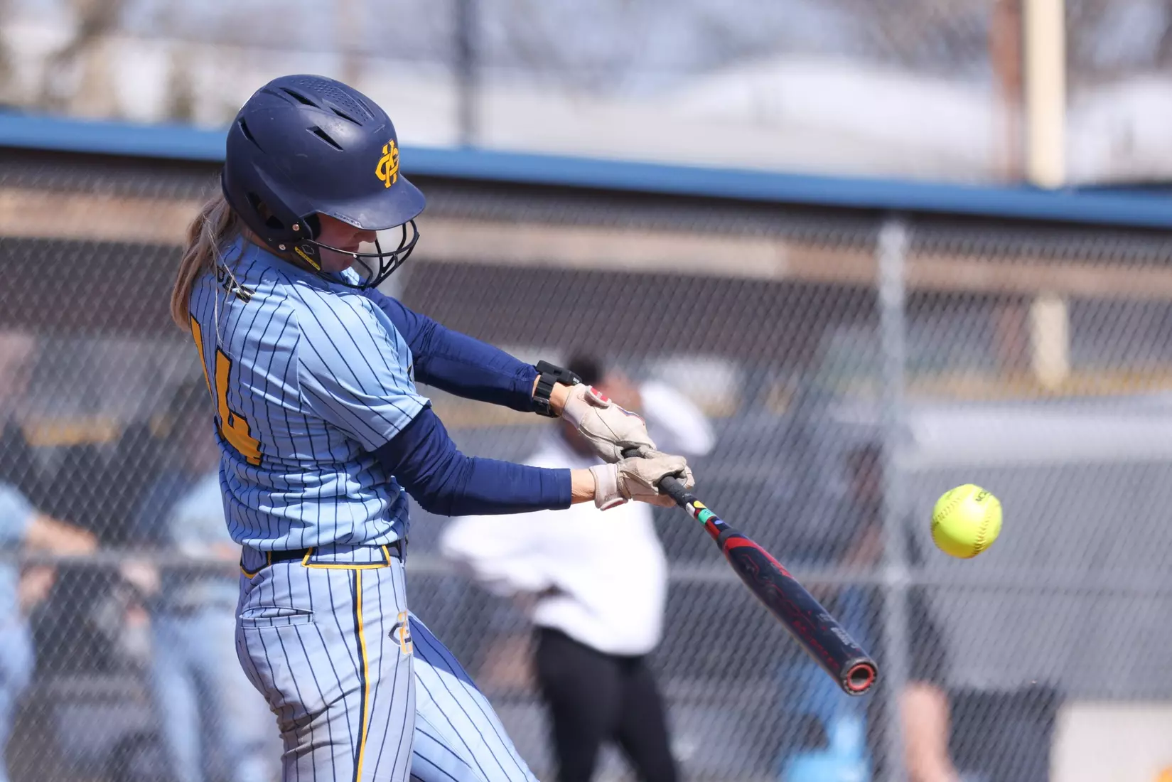 Kansas City Softball split a pair of games with SIUE, winning the first 3-2 in walk-off fashion and falling in the second 8-0. Grace Batdorf secured the walk-off win for the Roos and Sabrina Rodgers led the Roos from the plate going 4-of-6 on the day.