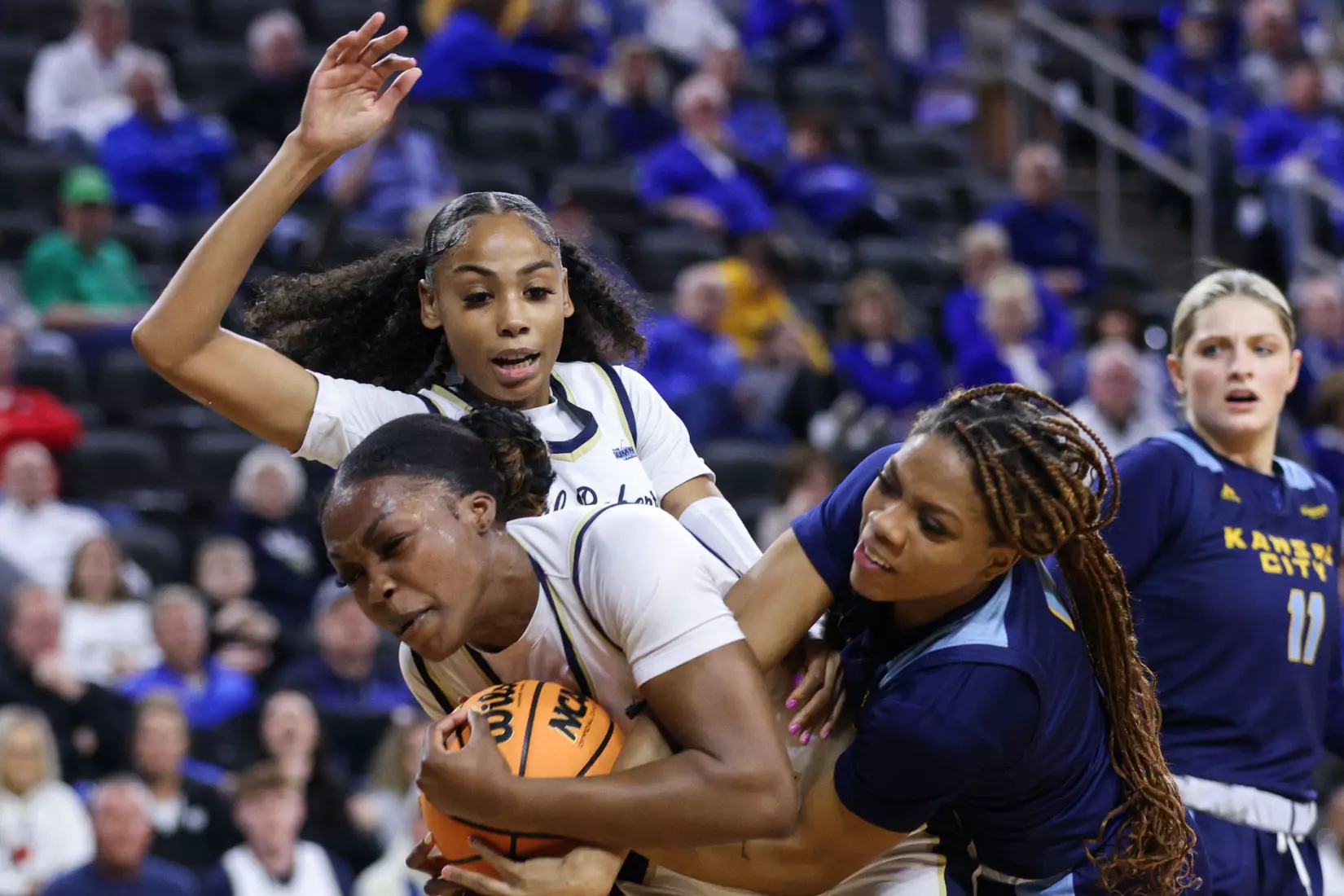 Kansas City Women's Basketball ended its season against No. 2 Oral Roberts in the Summit League Semifinals, falling 73-95. Elauni Bennett put up her second double-double of the tournament with 17 points and 13 rebounds. Alayna Contreras led the Roos from the field with 20 points.