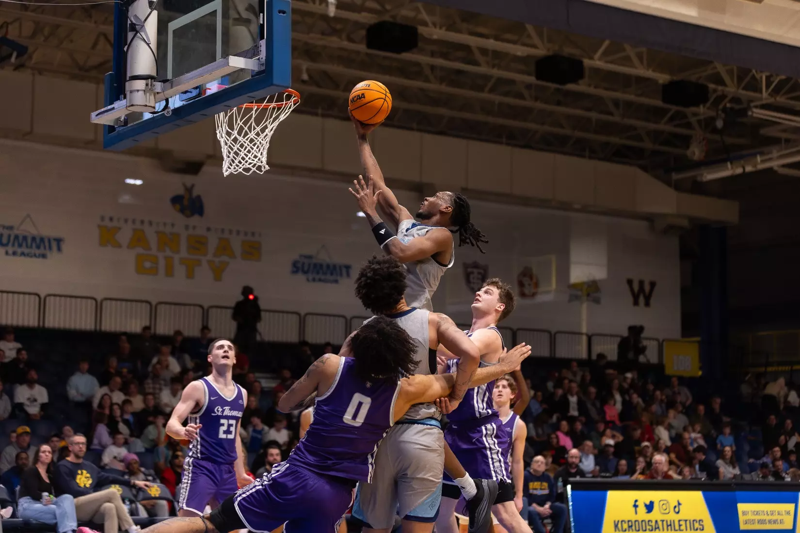 The UMKC Roos fell to the St. Thomas Tommies, 104–64, on February 14, 2026.