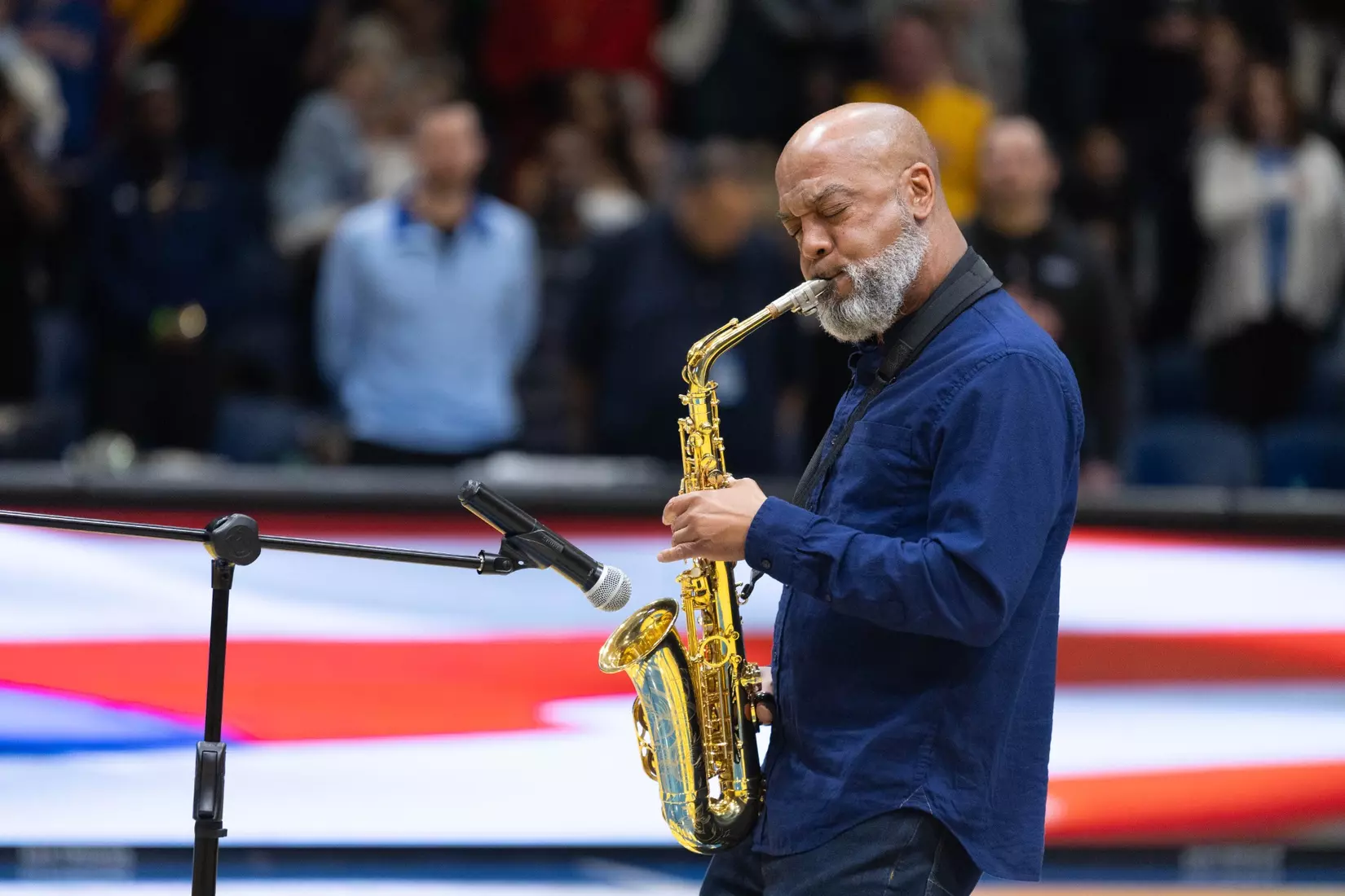 The Kansas City Roos wrapped up their home season on Senior Night in a powerful matchup against the Oral Roberts Golden Eagles, turning the arena into a celebration of resilience, pride, and Roos tradition. With a final score of 94–70 with the Golden Eagles winning, the night was about more than the scoreboard. It was about honoring the senior class for their leadership, commitment, and lasting impact on the program. From emotional pregame recognitions to high-energy plays and a packed crowd filled with family, friends, and fans. As the Roos close the chapter on their home season, their focus now shifts to postseason play as they head into the Summit League Tournament, carrying momentum, unity, and Roos pride into championship season.