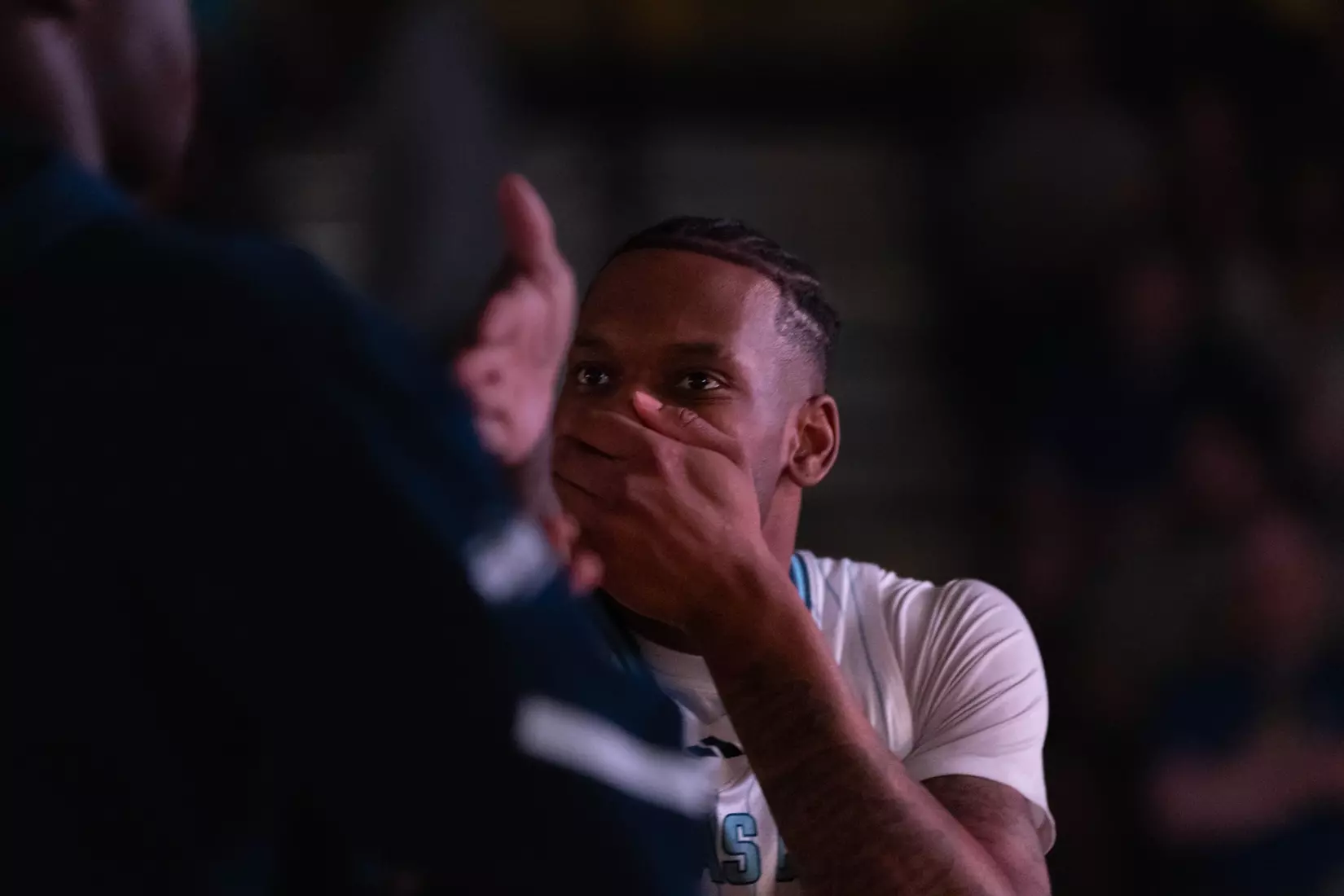 The Kansas City Roos wrapped up their home season on Senior Night in a powerful matchup against the Oral Roberts Golden Eagles, turning the arena into a celebration of resilience, pride, and Roos tradition. With a final score of 94–70 with the Golden Eagles winning, the night was about more than the scoreboard. It was about honoring the senior class for their leadership, commitment, and lasting impact on the program. From emotional pregame recognitions to high-energy plays and a packed crowd filled with family, friends, and fans. As the Roos close the chapter on their home season, their focus now shifts to postseason play as they head into the Summit League Tournament, carrying momentum, unity, and Roos pride into championship season.