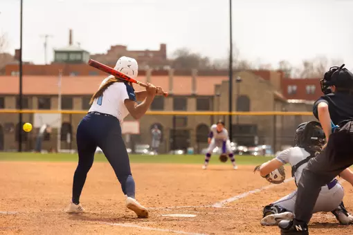 Kansas City Roos softball fell 4–15 to St. Thomas on March 22