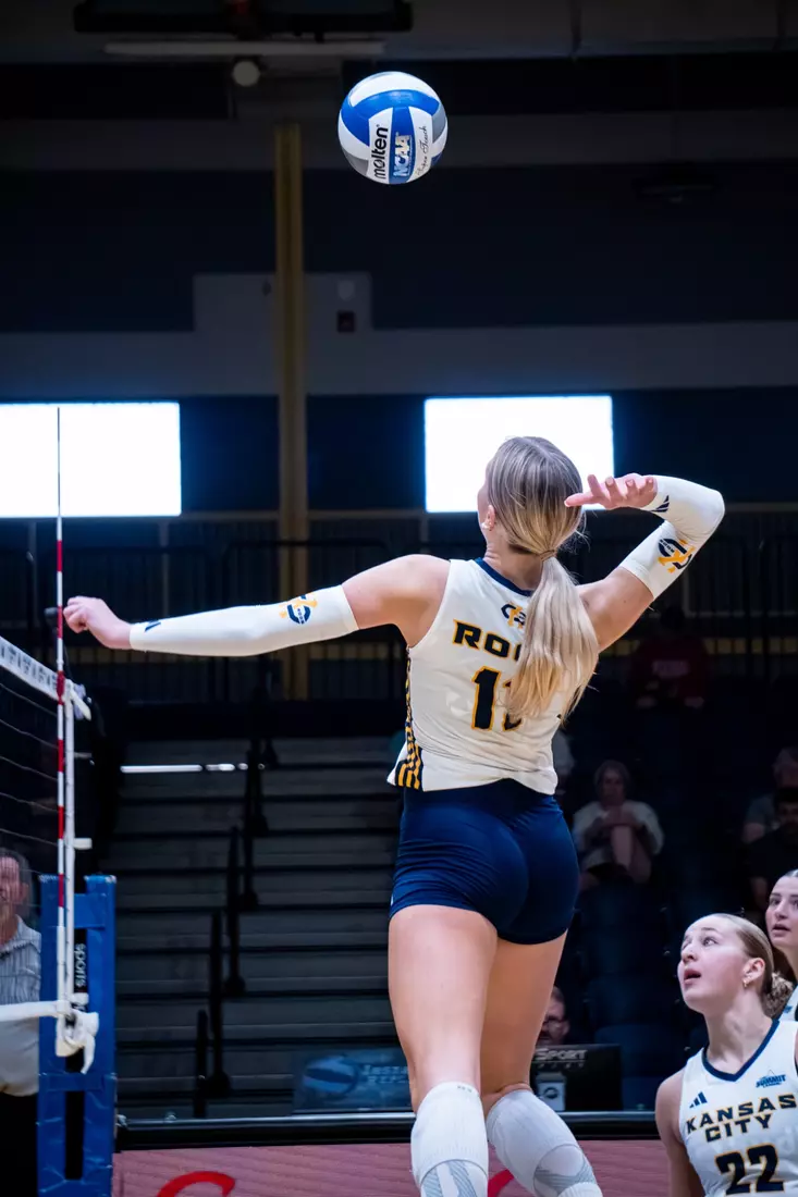 Kansas City Roos fall 3-2, to Drake University, on Sep. 12, at Swinney.
