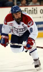 Ice Hockey: UMass Lowell, Boston College Stake to 4-4 Draw Image