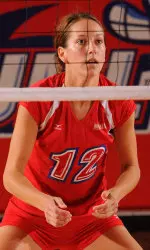 UMass Lowell Cruises to 3-0 Win Over Holy Family Image