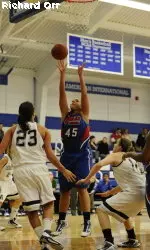 Bennett, Simmons Drive River Hawks Past Walsh, 63-61 Image