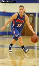 Simmons Late Show Lifts UMass Lowell Over Saint Michael's, 64-62 Image