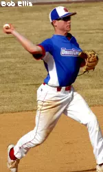 Baseball Sweeps AIC, 8-1 and 7-0, Kneeland Hits Three Home Runs Image