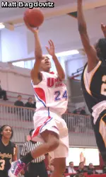 Setters Too Much for UMass Lowell in 75-53 Loss Image