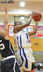 Late Run Lifts UDC Over UMass Lowell in Winter Classic Second Round, 71-65 Image