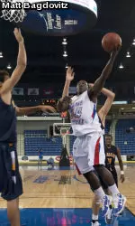 Men's Basketball Tripped Up By Stonehill, 86-56 Image