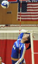 Volleyball Falls in Four Sets to NYIT Image