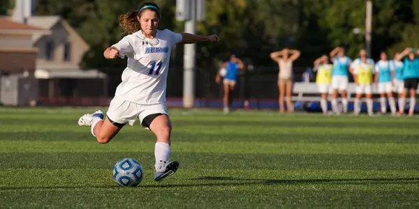 Brittany Russo takes a Free Kick v Marist