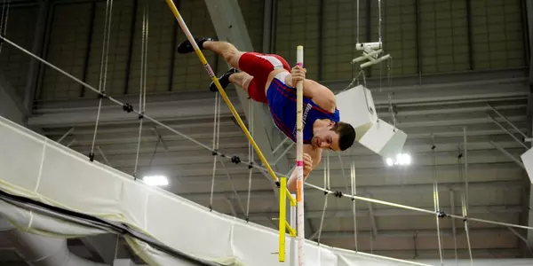 Garrett King sets a record at BU Multi