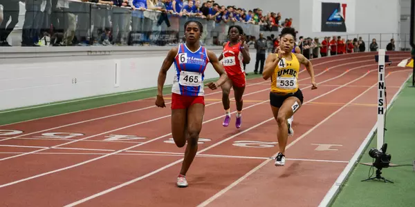 Chelsea Owusu at AE