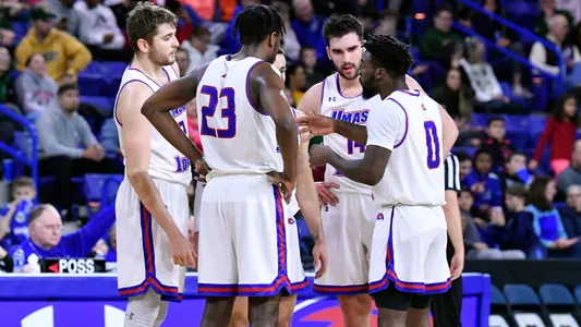 MBB HUddle