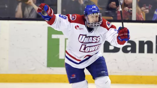 Derek Arnold Scores the GWG v BU