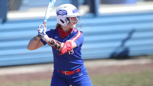 Brenna Davenport v Hofstra