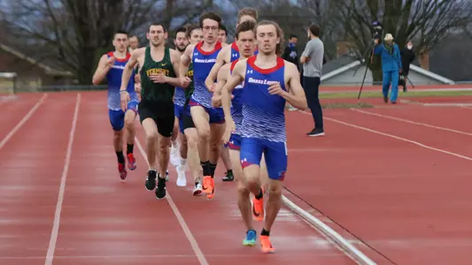 TF - men's 800m at Vermont