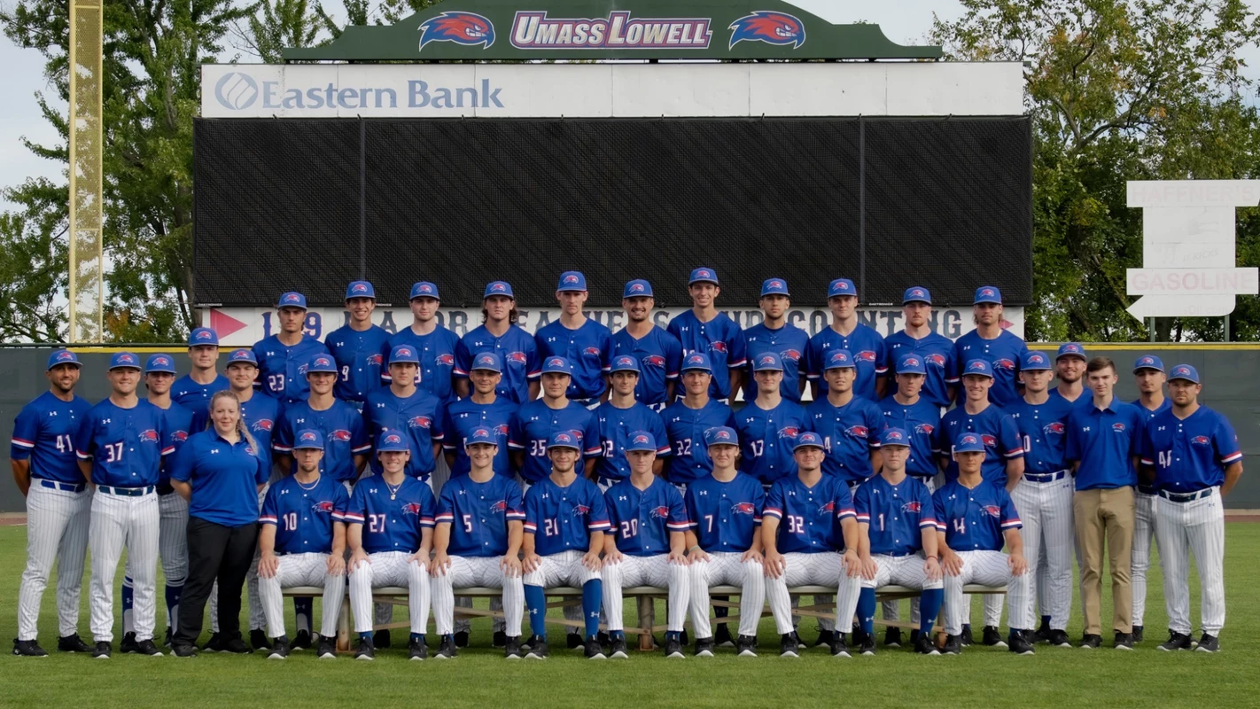 2025_Baseball_Roster_Photo