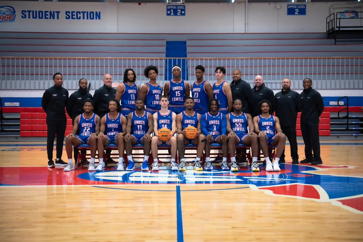 2025-26 MBB Team Photo