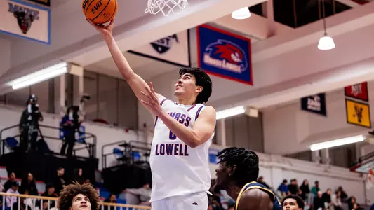 Walter layup attempt against New Haven