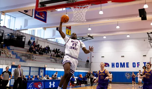 VIctor Okojie dunk