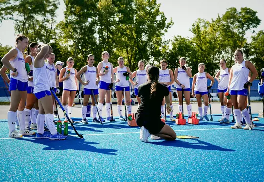 FH huddle