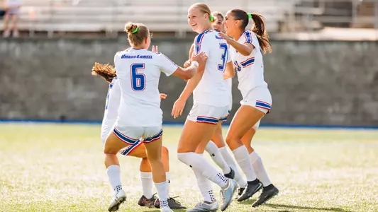 UML WSOC - recap photo - 9/28