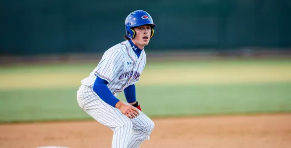 UMASS LOWELL Baseball VS Holy Cross