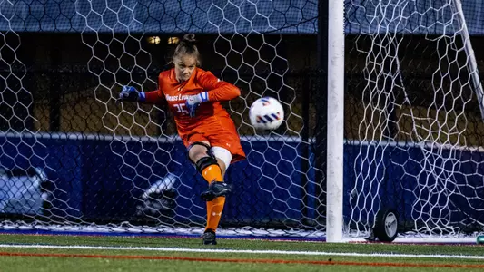 August 18, 2022, Lowell, MA:
UMass Lowell Women’s Soccer team takes on the Merrimack College Warriors at Cushing Field Complex in Lowell, Massachusetts. Thursday, August 18, 2022.
(Photo by Nick Grace/UMass Lowell Athletics)