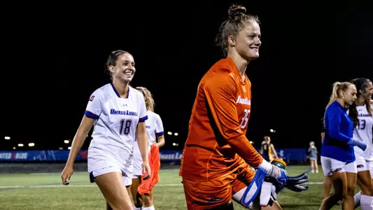 August 18, 2022, Lowell, MA:
UMass Lowell Women’s Soccer team takes on the Merrimack College Warriors at Cushing Field Complex in Lowell, Massachusetts. Thursday, August 18, 2022.
(Photo by Nick Grace/UMass Lowell Athletics)