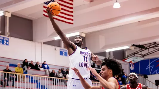 Xavier Spencer against NJIT