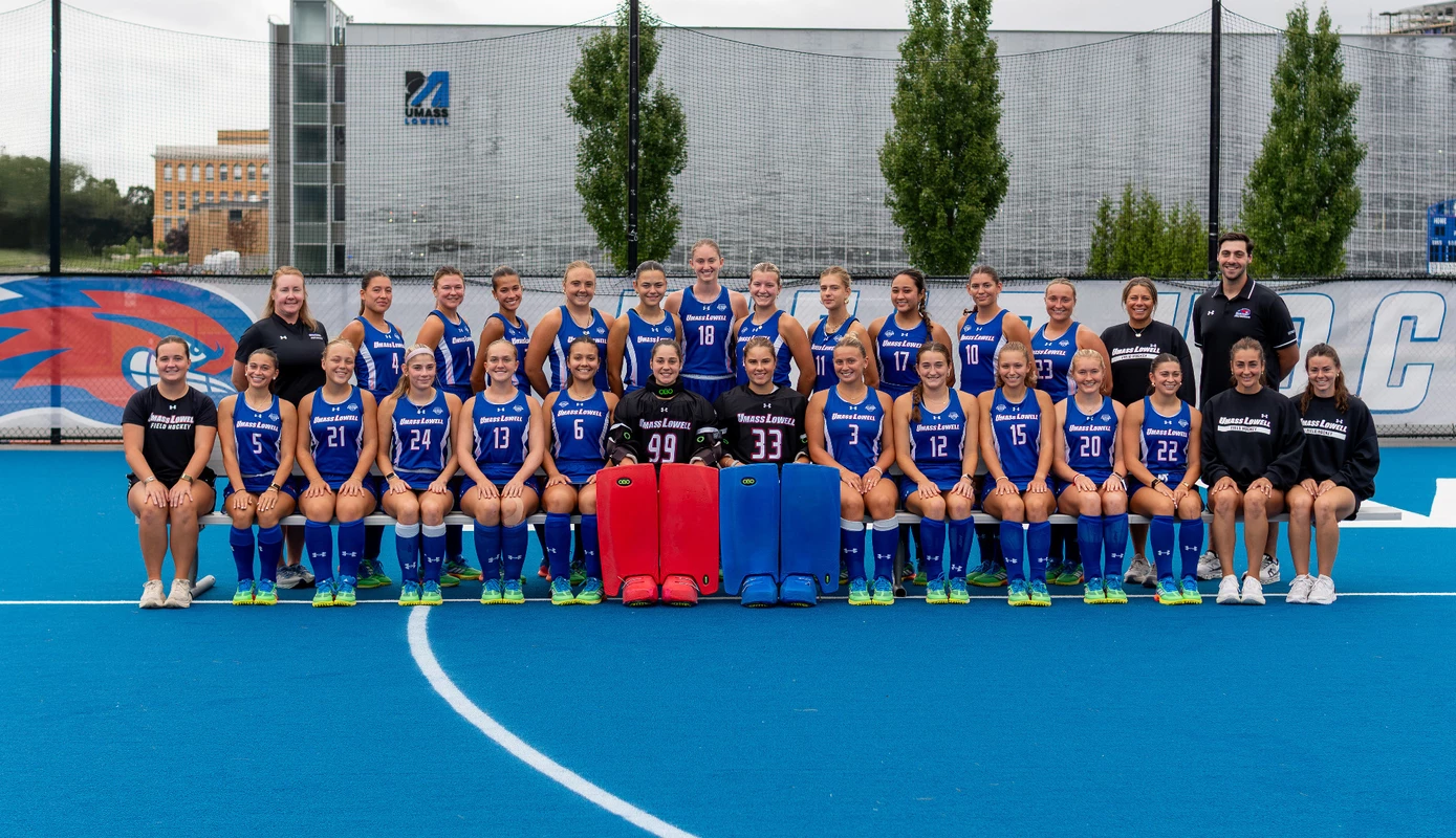 2026 UMass Lowell Field Hockey Team Photo