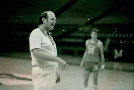 Driesell, Weller, Holliday Named to DC Sports HOF
