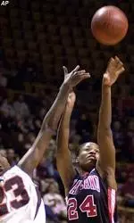 Women's Basketball Wins D.C. Area Battle In OT