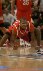 Strawberry Signs With Phoenix Suns