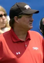 Coach Dave Cottle Signs Seven For 2007 Men's Lacrosse Season