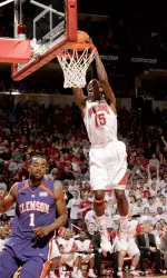 Terrapins Travel to Face Golden Gophers