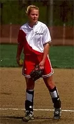 Softball Hosts Alumni Game Oct. 19