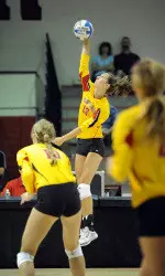 Volleyball Loses at Georgetown, 3-2