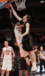 Terps' Comeback Falls Short Against No. 13 Illinois, 80-76